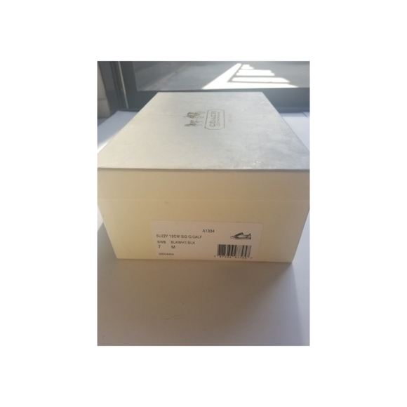 WORN ONCE Coach Suzzy Sneaker - Picture 11 of 12